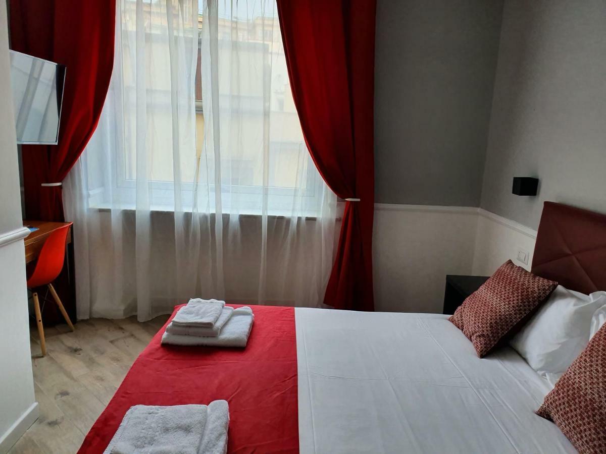 Dimorra Boutique Rooms Napoli Bagian luar foto