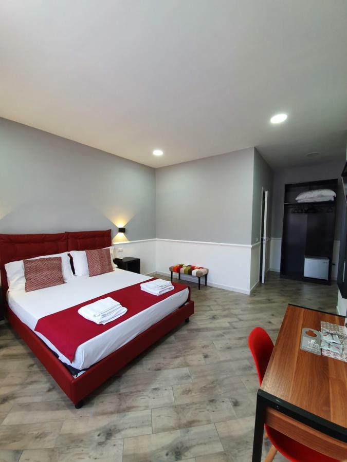 Dimorra Boutique Rooms Napoli Bagian luar foto