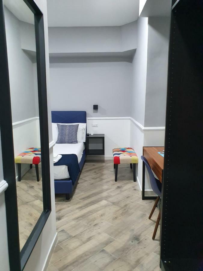 Dimorra Boutique Rooms Napoli Bagian luar foto