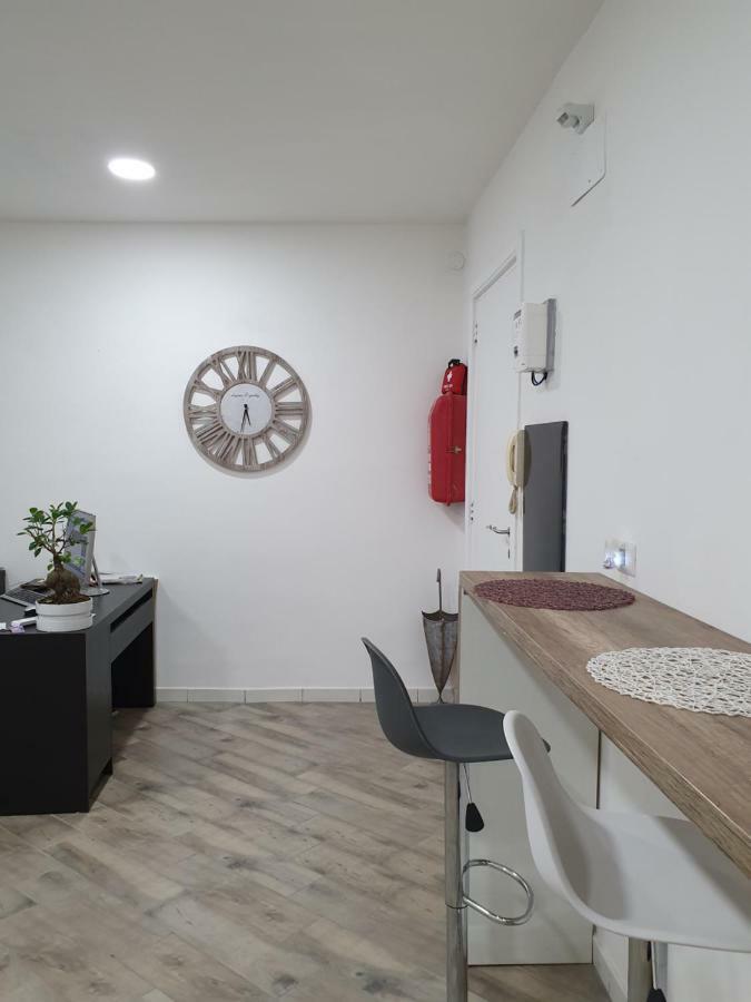 Dimorra Boutique Rooms Napoli Bagian luar foto